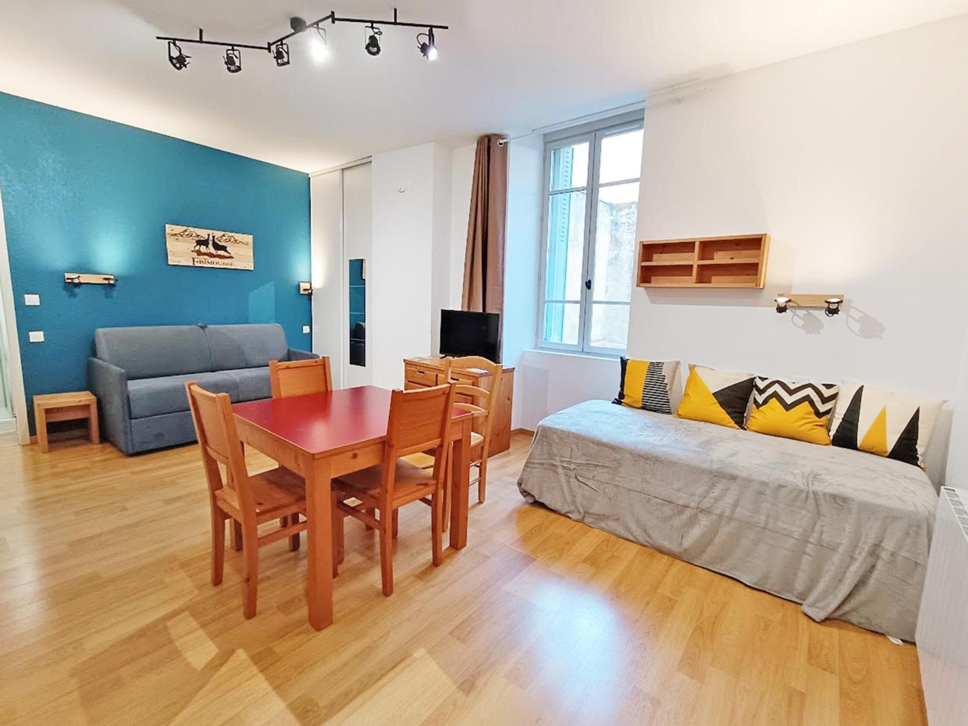 Frimousse, Studio, Wifi, Centre Luchon, Casier A Skis, Ascenseur, 4 Personnes Bagnères-de-Luchon Eksteriør bilde